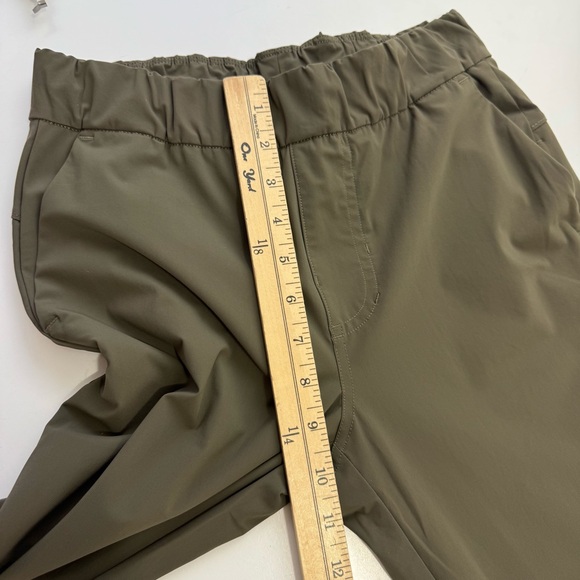 Vuori Women's XS Olive Miles Ankle Pants Stretch Performance Wear Active Bottoms - Picture 15 of 16
